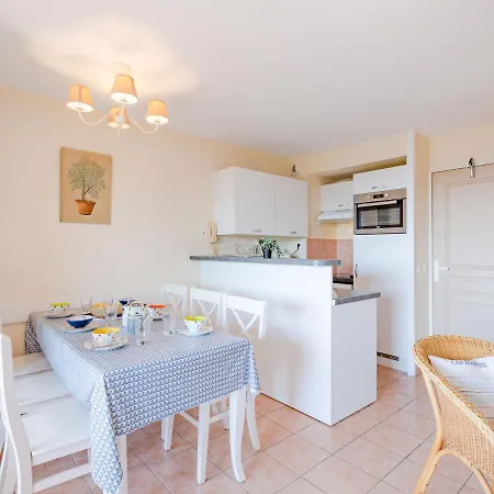 Apartment Le Hameau Des Issambres-4 By Interhome *